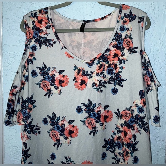 AllegGrace Women's Flowered Cold Shoulder Blouse - Picture 2 of 10